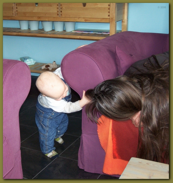 566x598 pixels (270K)